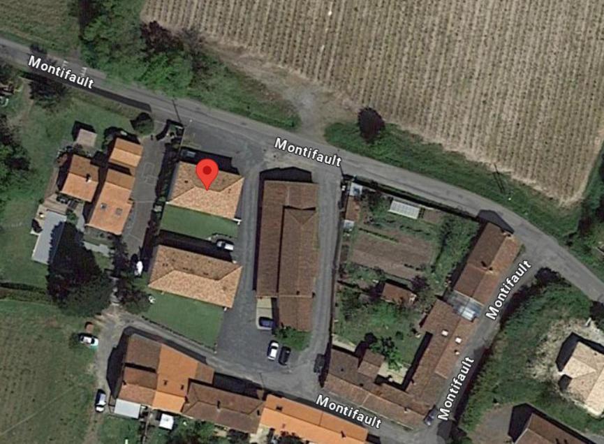 Du Vignoble A L'Atlantique - Residence Montifault Gites Du 2 Au 3 Pieces Le Pallet Exterior foto