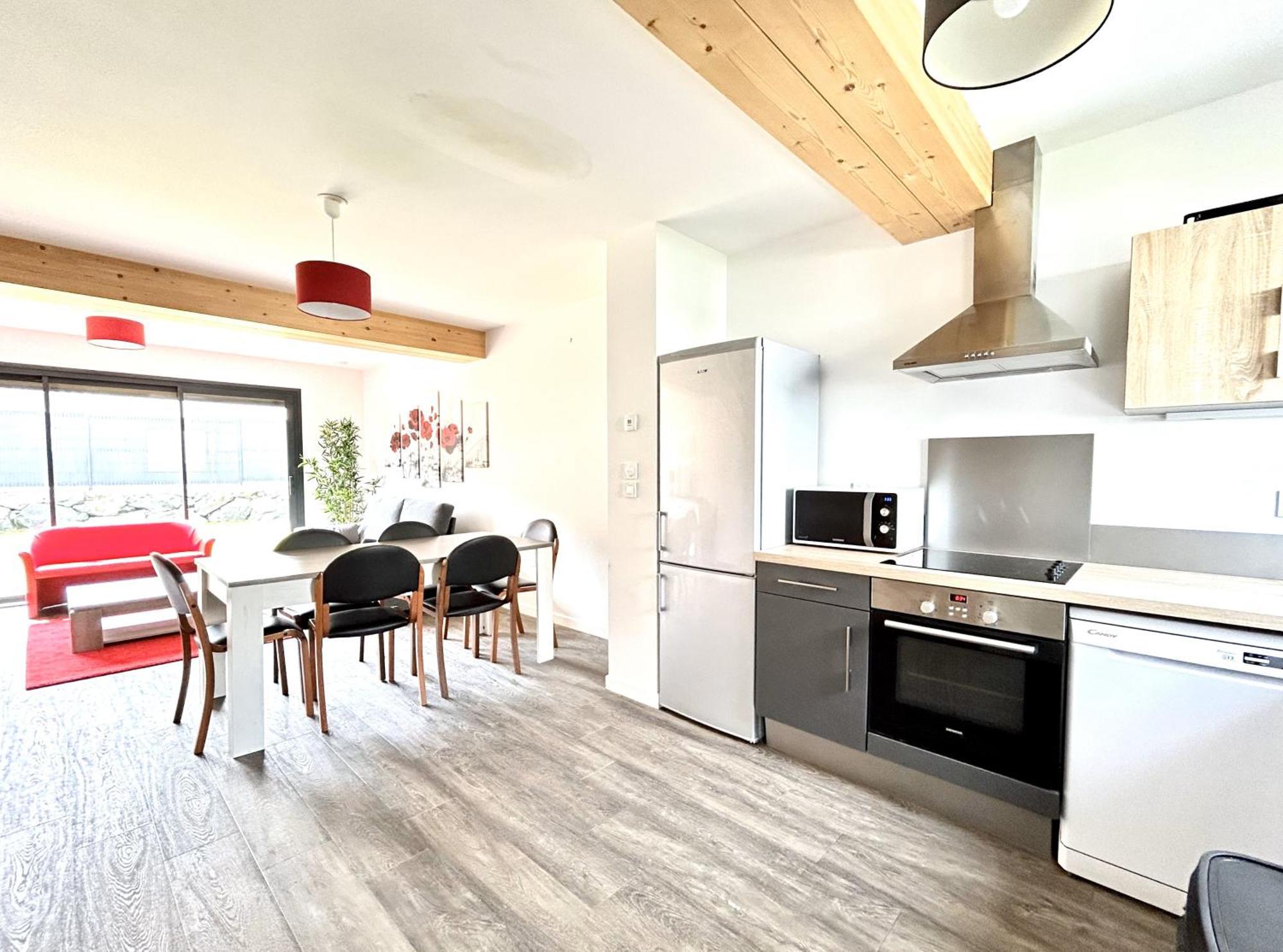 Du Vignoble A L'Atlantique - Residence Montifault Gites Du 2 Au 3 Pieces Le Pallet Exterior foto